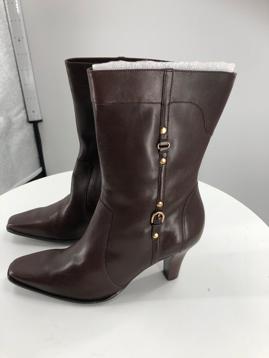 Woman’s Boots